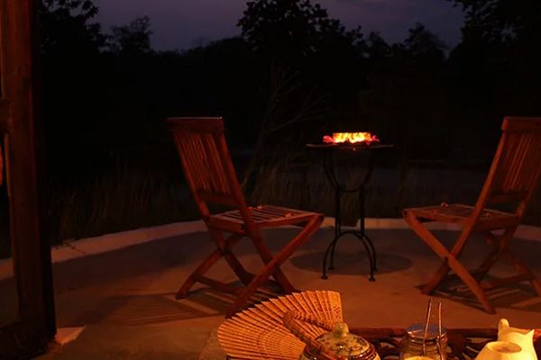 flame resort at kanha national park