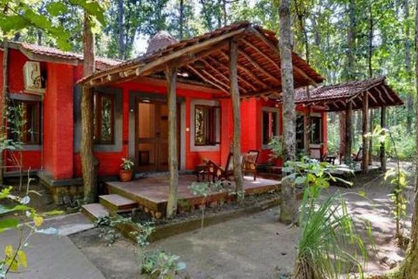 kanha jungle lodge at kanha national park